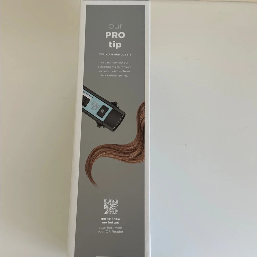 INFINITIPRO by Conair Dryer Brush - Black and Blue